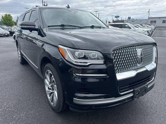 LINCOLN NAVIGATOR L 2023 5LMJJ3LG7PEL11636 image
